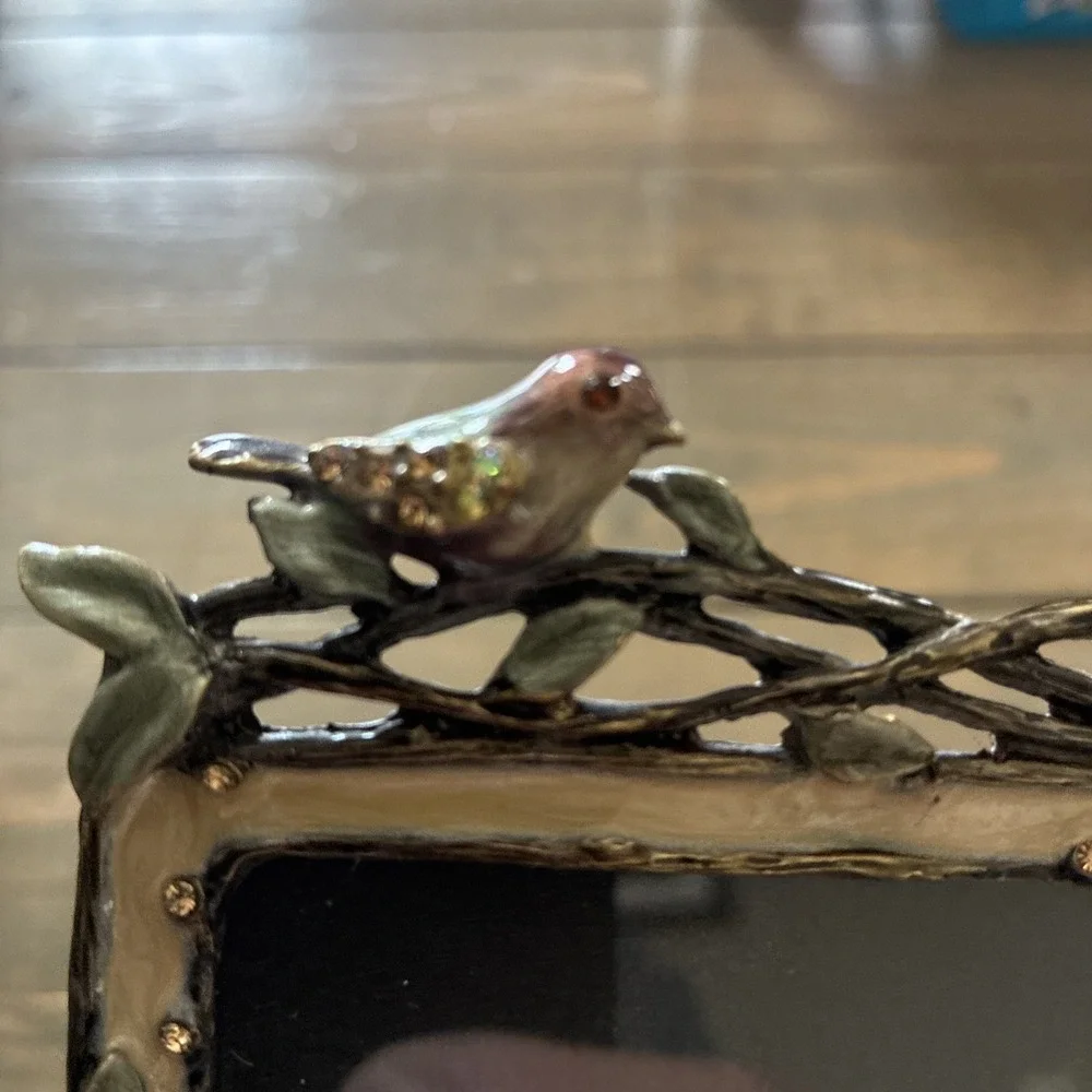 Metal Enamel Picture Frame with Birds and Vines Rhinestones 4 X 5